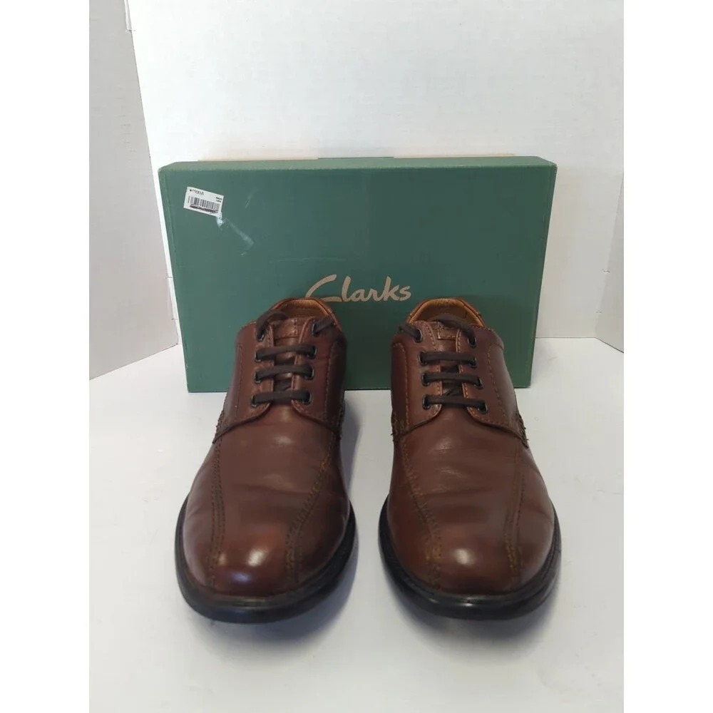 CLARKS Colson Over Brown Leather Oxfords Men's 10.5 Casual Shoes Great Condition